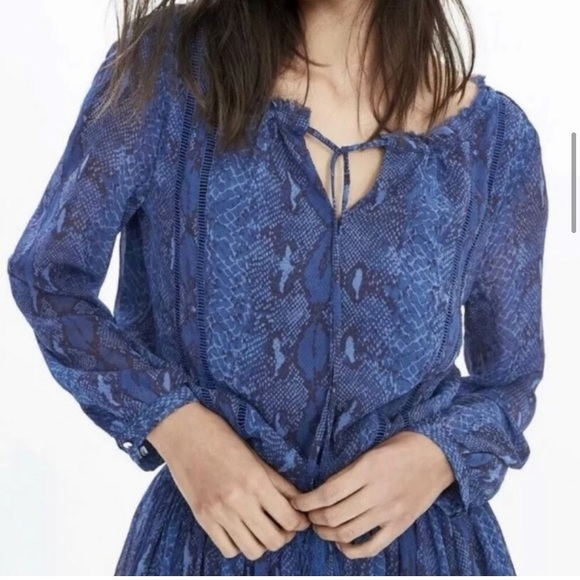 NWOT Banana Republic Snakeskin Print Long Sleeve Mini Boho Dress - Picture 2 of 15